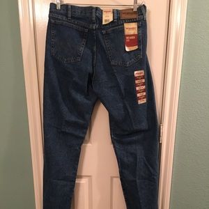 Wrangler Rugged Wear Relaxed Fit Jeans